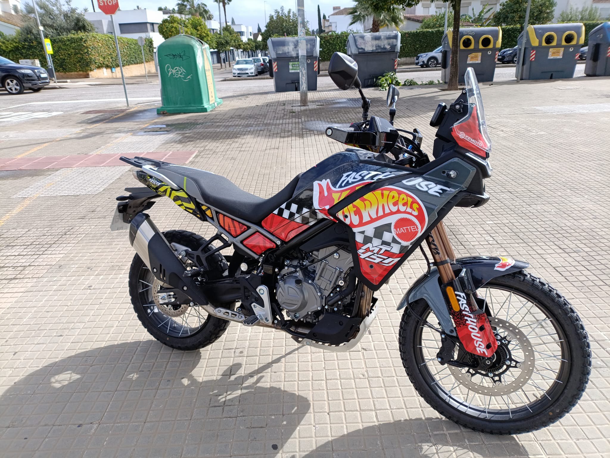 Kit Adhesivos CF Moto 450MT Hot Wheels - Imagen 2