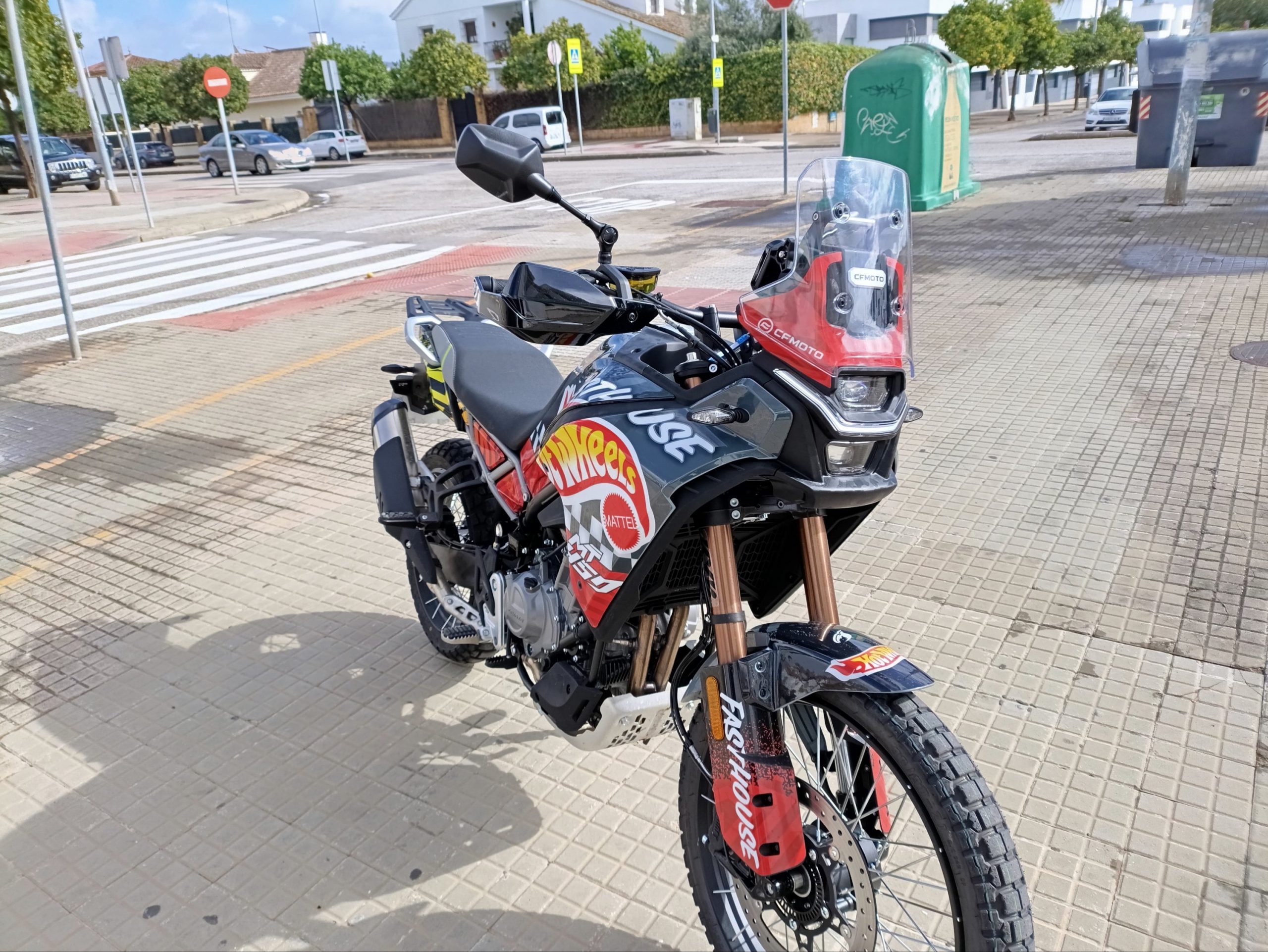 Kit Adhesivos CF Moto 450MT Hot Wheels - Imagen 4